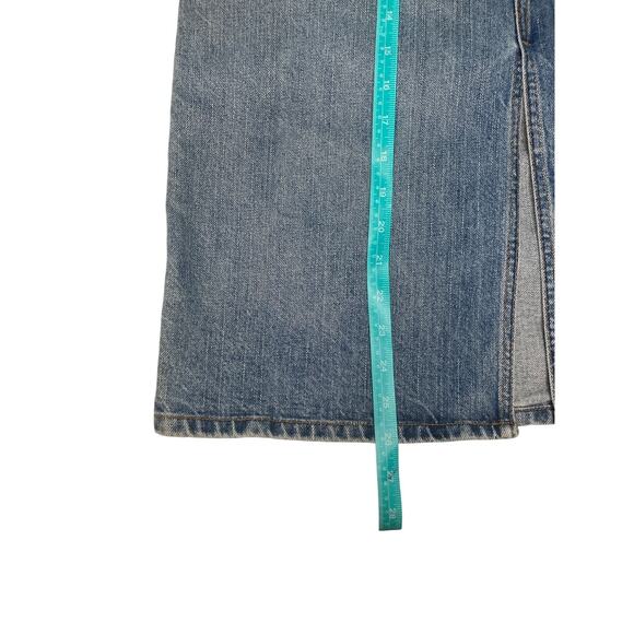 Gap Size 6 Light Wash Denim Midi Skirt with a Front Slit - Picture 7 of 8